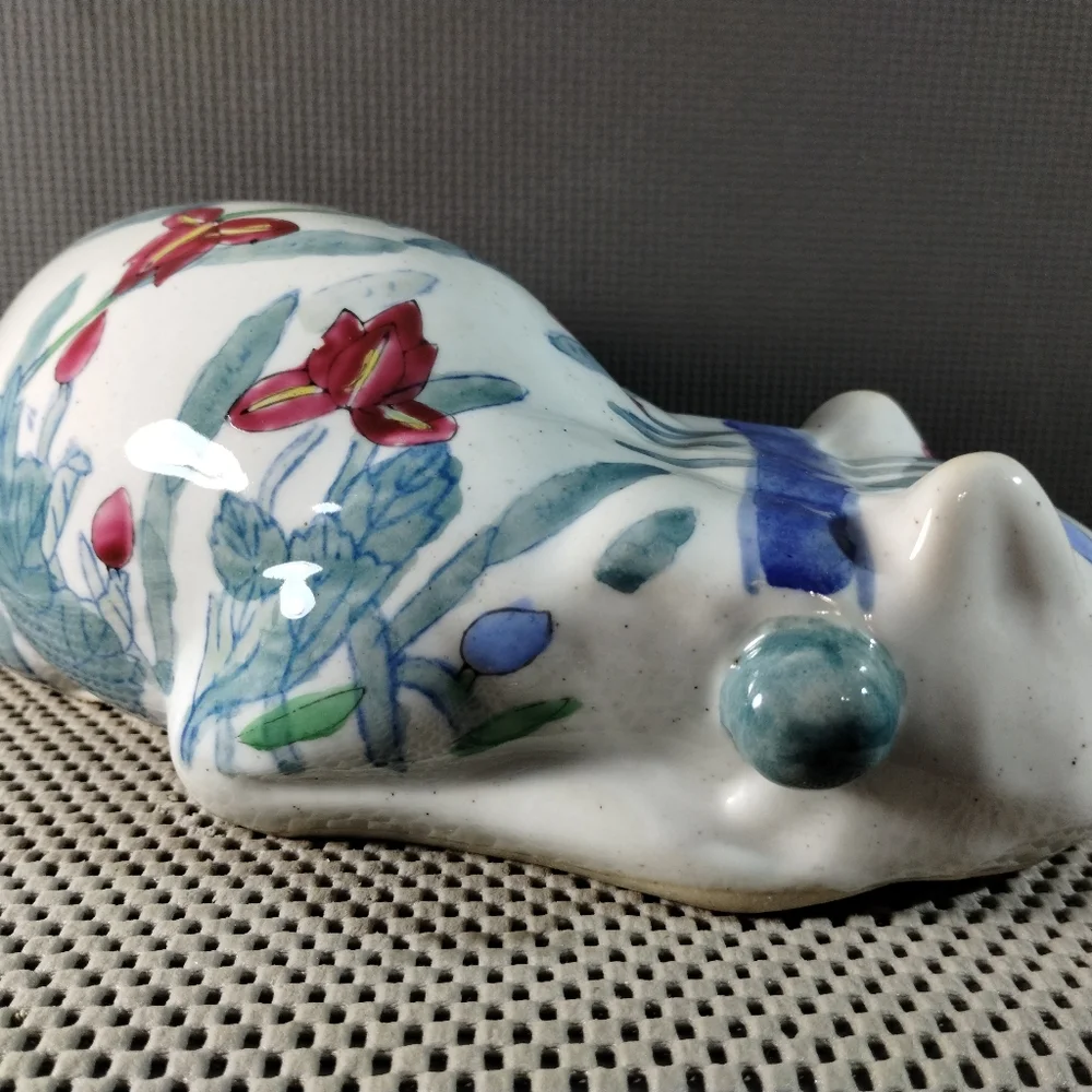 Vintage Chinese Hand Painted Porcelain Floral Sleeping Cat - Picture 4 of 11